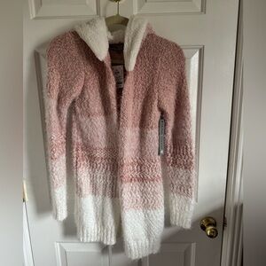 NWT Absolutely Famous Peach and White hoodie Cardigan. Size small